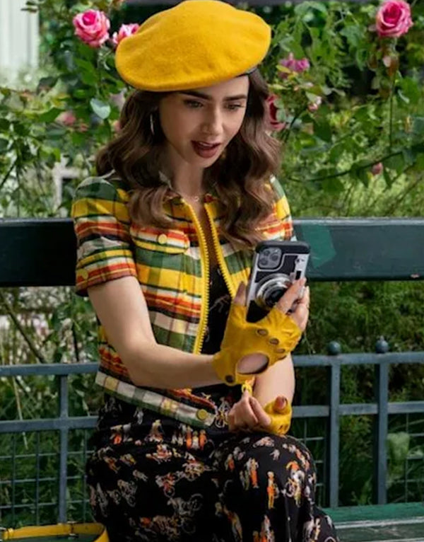 Emily In Paris S02 Lily Collins Yellow Jacket