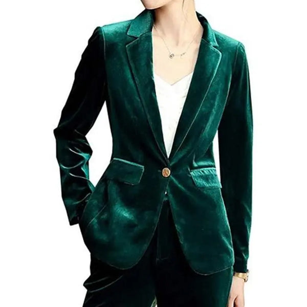 Love Quinn You S02 Ep02 Victoria Pedretti Green Velvet Blazer