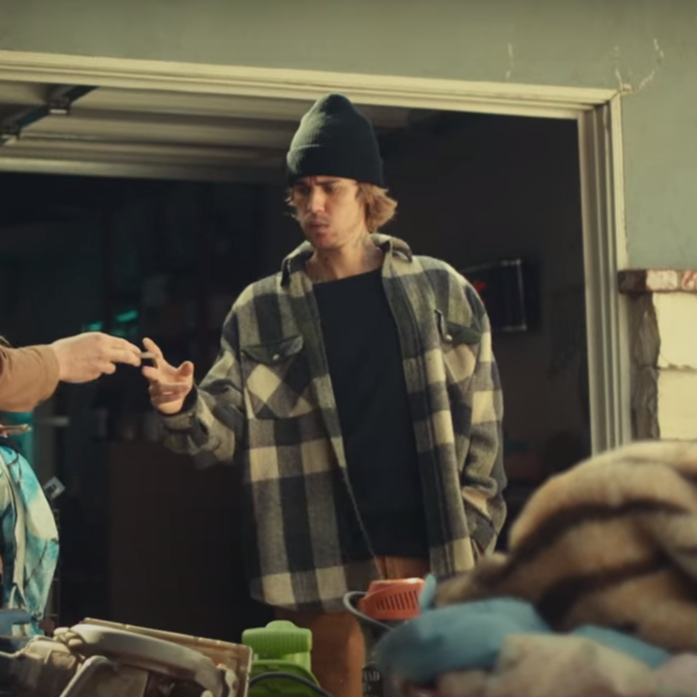 Justin bieber black 2024 shirt