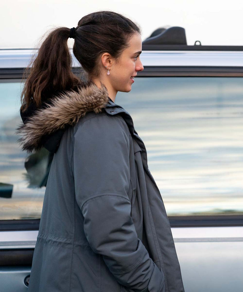 Maid Alex Parka Jacket | Margaret Qualley Grey Parka – Vintage Jacket